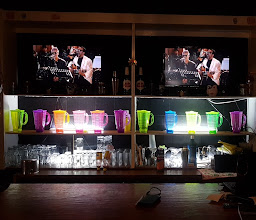 Calaveras y Cerditos Bar photo