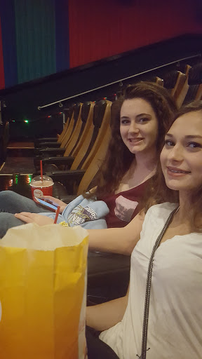 Movie Theater «Regal Cinemas Park Place 16 & RPX», reviews and photos, 7200 US-19, Pinellas Park, FL 33781, USA