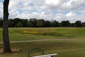 Harbor Oaks Golf Club image
