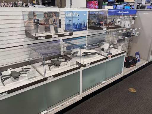 Electronics Store «Best Buy», reviews and photos, 5651 S Service Rd, St Peters, MO 63376, USA