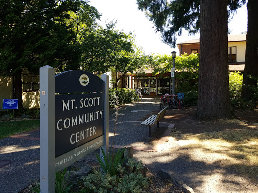 Community Center «Mount Scott Community Center & Swimming Pool», reviews and photos, 5530 SE 72nd Ave, Portland, OR 97206, USA