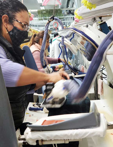 Dry Cleaner «Professional Cleaners», reviews and photos, 6000 Medlock Bridge Pkwy A-100, Johns Creek, GA 30022, USA