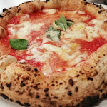 Photo n°3 de l'avis de Petrone.e fait le 24/01/2019 à 08:10 sur le  Morsi & Rimorsi - Pizzeria Caserta à Caserta