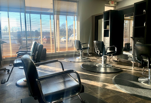 Day Spa «A White Pond Paradise Salon & Day Spa», reviews and photos, 566 White Pond Dr, Akron, OH 44320, USA