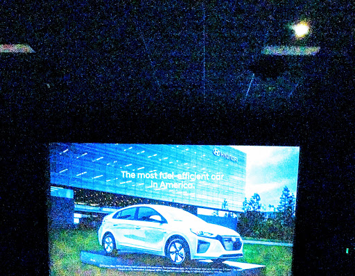 Movie Theater «Regal Cinemas Quaker Crossing 18», reviews and photos, 3450 Amelia Drive, Orchard Park, NY 14127, USA