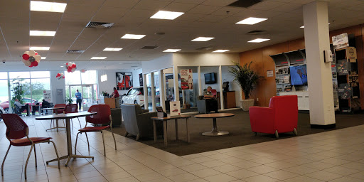 Car Dealer «BOMMARITO NISSAN WEST», reviews and photos, 14747 Manchester Rd, Ballwin, MO 63011, USA