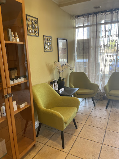 Electrolysis Hair Removal Service «Tarzana Skin Care & Electrolysis», reviews and photos, 19570 Ventura Blvd, Tarzana, CA 91356, USA