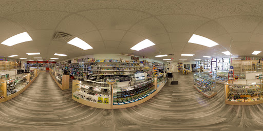 Tobacco Shop «Smoke Signals Pipe & Tobacco», reviews and photos, 3 Main St, Dover, NH 03820, USA