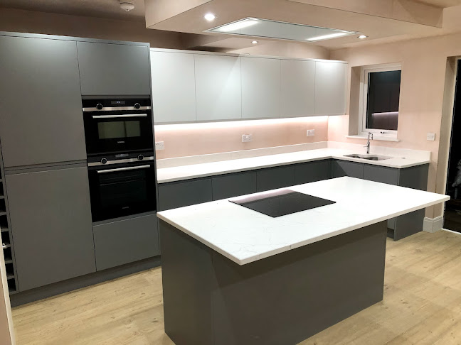 Comments and reviews of Insignia Kitchens & Bedrooms Ltd