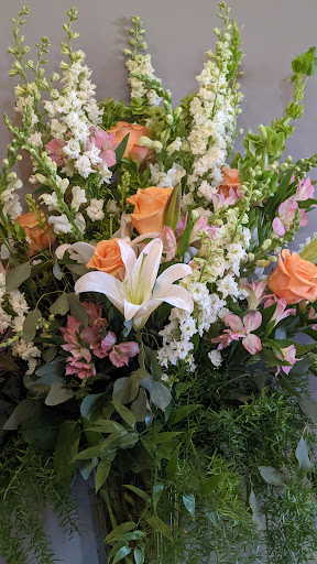 Florist «Janousek Florist Inc. & Greenhouses», reviews and photos, 4901 Charles St, Omaha, NE 68132, USA