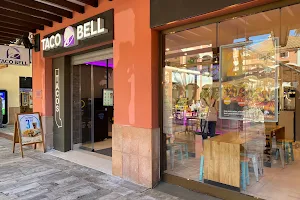 Taco Bell image