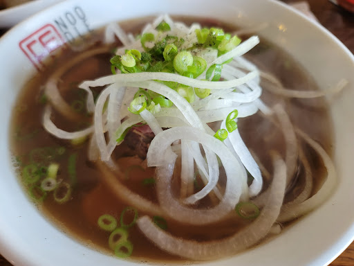 Feu Noodle Bar image