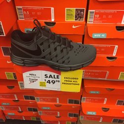 Shoe Store «Shoe Carnival», reviews and photos, 7085 Bakers Bridge Ave, Franklin, TN 37067, USA