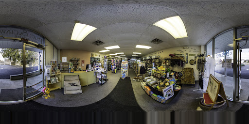 Pet Groomer «Paws & Claws», reviews and photos, 305 W State St #3, Kennett Square, PA 19348, USA