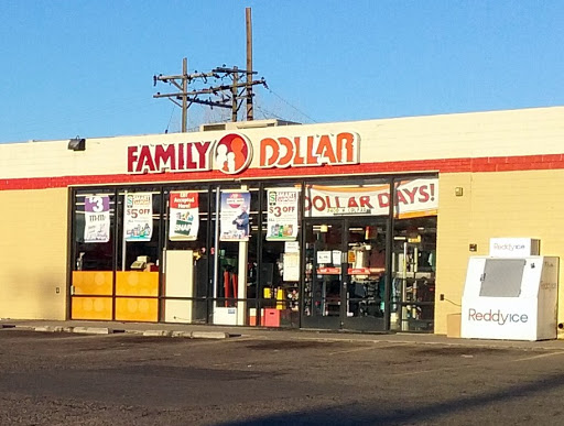 Dollar Store «FAMILY DOLLAR», reviews and photos, 8400 W Colfax Ave, Lakewood, CO 80215, USA