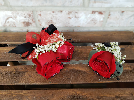 Florist «Blissful Blooms Floral», reviews and photos, 17 East Ave, Monroe, OH 45050, USA