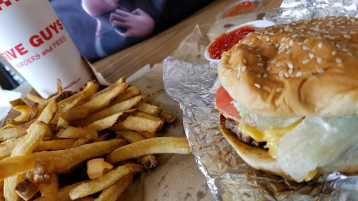 Shopping Mall «12th St Plaza», reviews and photos, 1275 US-1, Vero Beach, FL 32960, USA