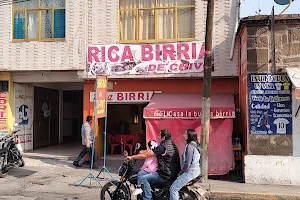RICA BIRRIA DE CHIVO image