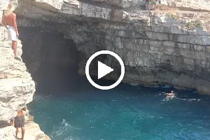 cliff jumping pula image