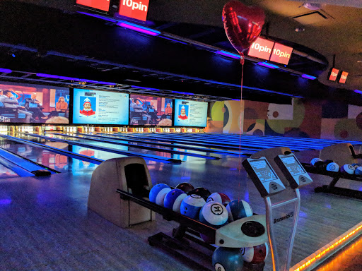 10pin Bowling Lounge