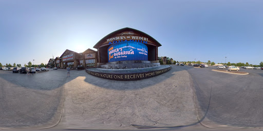 Sporting Goods Store «Bass Pro Shops», reviews and photos, 1935 S Campbell Ave, Springfield, MO 65807, USA