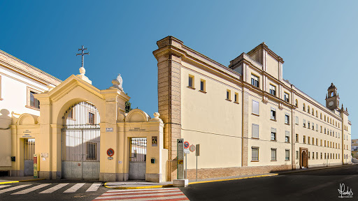 Colegio Santa Teresa de Jesús en San Juan de Aznalfarache