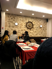 Atmosphère du Restaurant portugais Pedra Alta Bastille à Paris - n°8