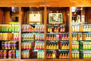 Manutea Tahiti - Rotui Juice Factory & Distillery image