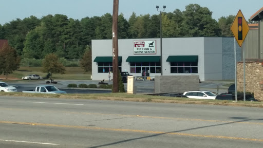Saluda River Pet, 130 Robin Helton Dr, Boiling Springs, SC 29316, USA, 