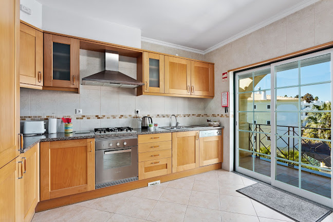 Rent Villas Algarve - Quality Holiday Accommodation - Imobiliária