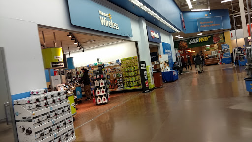 Department Store «Walmart Supercenter», reviews and photos, 222 E Smokerise Dr, Wadsworth, OH 44281, USA