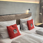 Photo n°3 de l'avis de Kleines.i fait le 26/09/2023 à 17:06 sur le  the niu Hide à Berlin