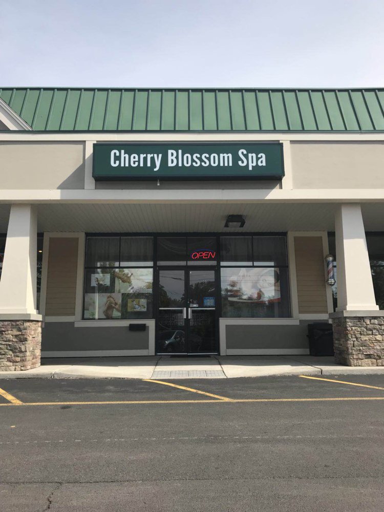Cherry Blossom Spa 13104