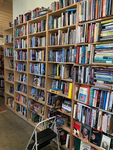 Book Store «Daedalus Books», reviews and photos, 2074 NW Flanders St, Portland, OR 97209, USA