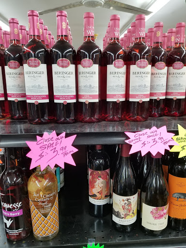 Liquor Store «T & T Liquors Inc», reviews and photos, 13801 Annapolis Rd, Bowie, MD 20720, USA