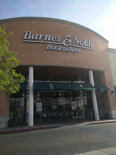 Book Store «Barnes & Noble», reviews and photos, 791 S Main St, Orange, CA 92868, USA