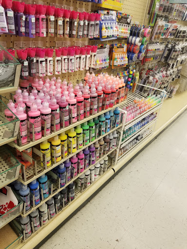 Craft Store «Hobby Lobby», reviews and photos, 750 E Lewis and Clark Pkwy, Clarksville, IN 47129, USA