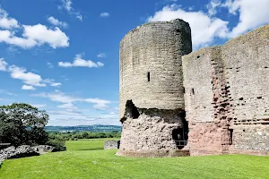 Rhuddlan Castle / Castell Rhuddlan image