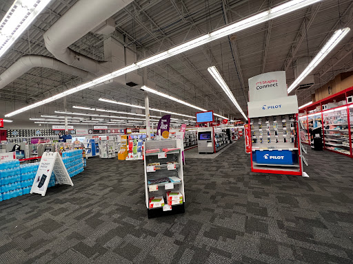 Office Supply Store «Staples», reviews and photos, 812 W McDermott Dr, Allen, TX 75013, USA