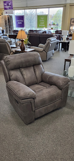 Furniture Store «Raymour & Flanigan Furniture and Mattress Store», reviews and photos, 50 Hale Rd, Manchester, CT 06040, USA