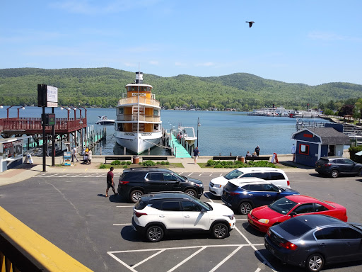 Pub «King Neptunes Pub and Night Club», reviews and photos, 1 Kurosaka Ln, Lake George, NY 12845, USA