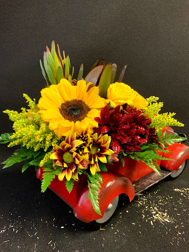 Florist «Mid Cities Florist», reviews and photos, 3225 Harwood Rd F, Bedford, TX 76021, USA