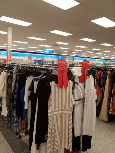 Clothing Store «Ross Dress for Less», reviews and photos, 110 Perimeter Center Pl, Dunwoody, GA 30346, USA