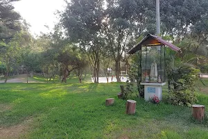 La Laguna Park image
