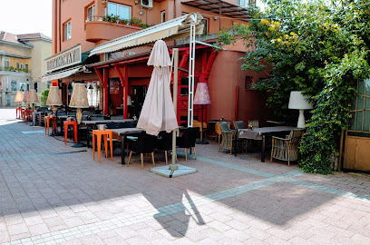 Hemingway Restaurant - ул. Ген.И.В.Гурко 10, 4000 Tsentar, Plovdiv, Bulgaria