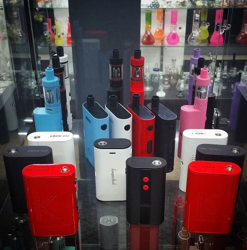 Tobacco Shop «Desert Winds Smoke Shop», reviews and photos, 5022 14th St W, Bradenton, FL 34207, USA