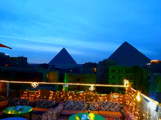 Pyramids Paradise Hotel