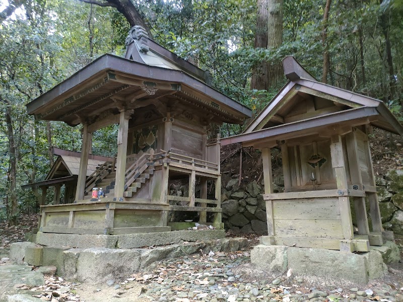 葛上神社