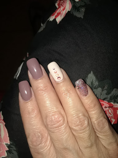 Beauty Salon «Glamour Nail & Hair Salon», reviews and photos, 2128 W Union Blvd, Bethlehem, PA 18018, USA