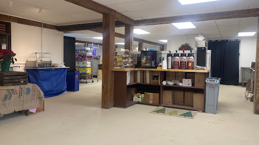 Becket Country Store